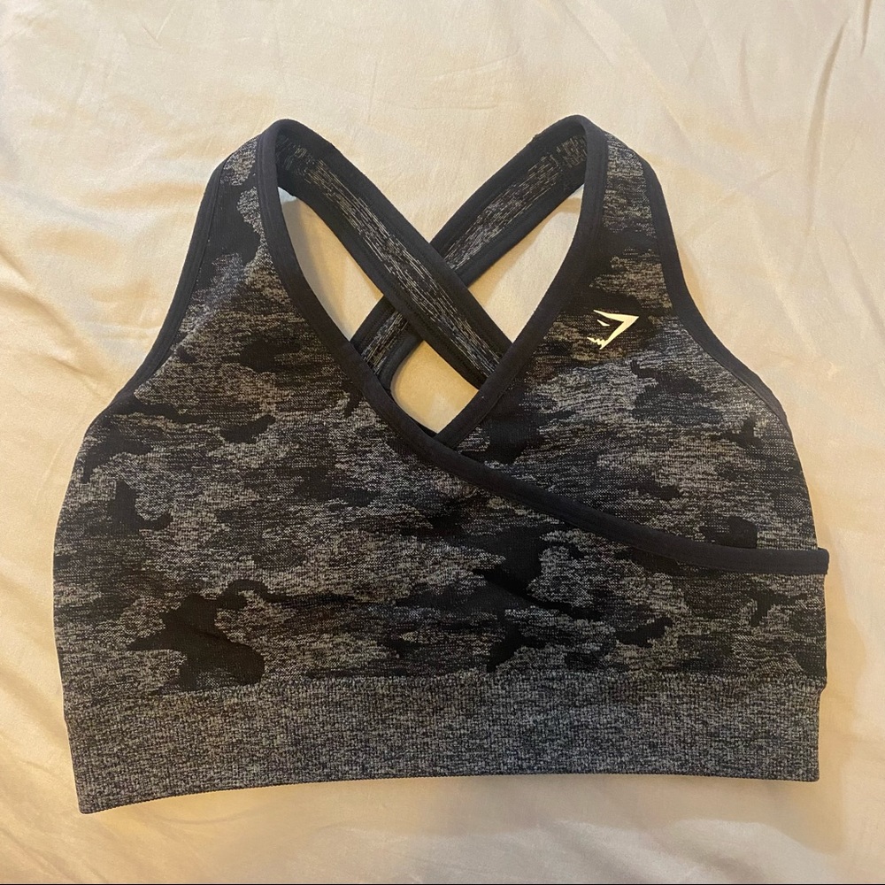 Gymshark adapt camo seamless sports bra